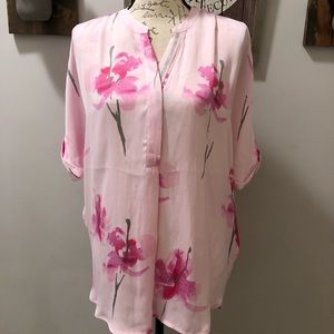 NWT Joules Floral Blouse